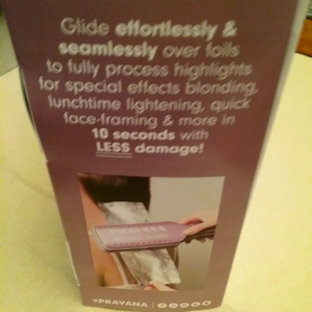 BRAND NEW PRAVANA Blonde Wand